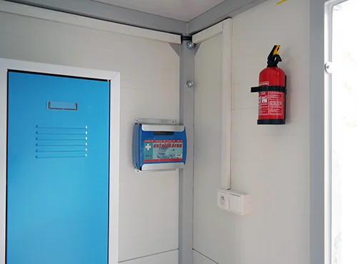 Vybavení šatní stavební buňky
